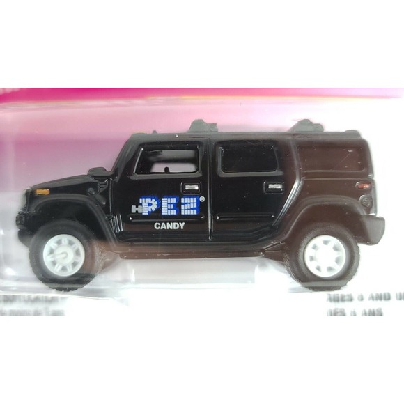 Johnny Lightning WHITE Lightning PEZ '04 HUMMER H2 SUV - Picture 1 of 11